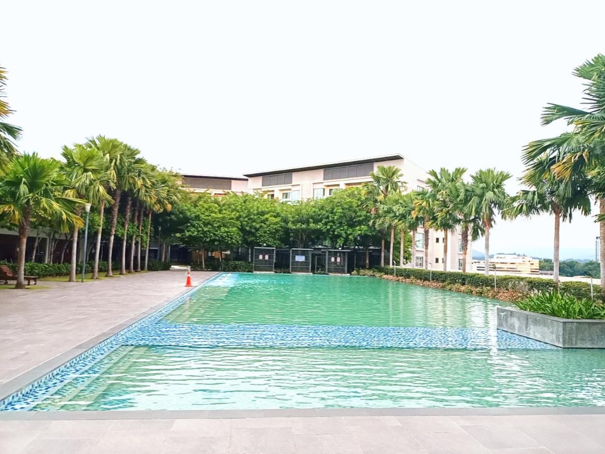 Sunrise Seaview 3 Bedroom Loft D5 Above Imago Shopping Mall 1600 Sqft 商场楼上海景3房 Kota Kinabalu