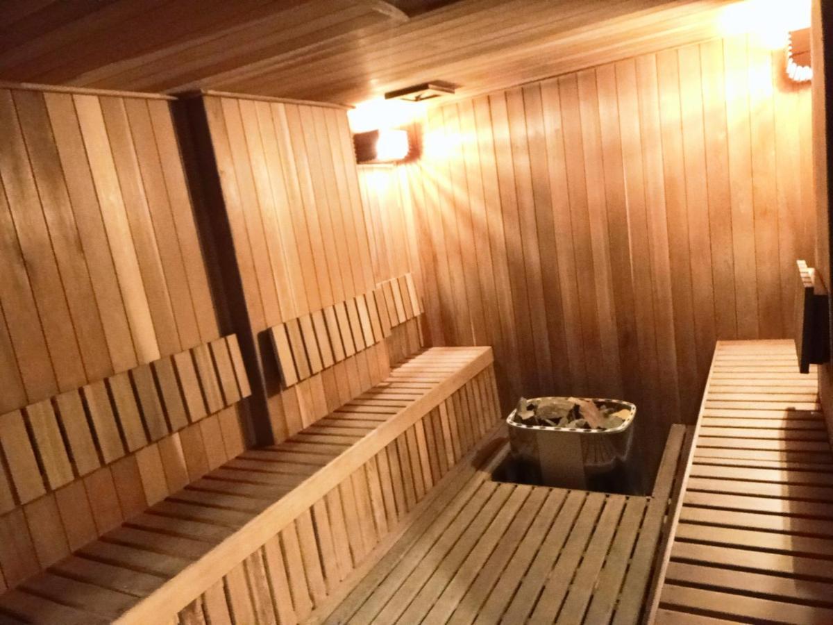 Apartment Sunrise Seaview 3 Bedroom Loft D5 Above Imago Shopping Mall 1600 Sqft 商场楼上海景3房 *