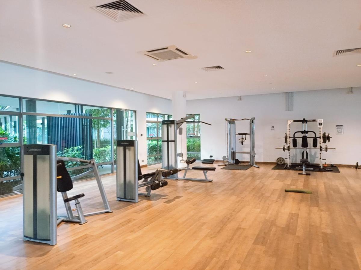 Sunrise Seaview 3 Bedroom Loft D5 Above Imago Shopping Mall 1600 Sqft 商场楼上海景3房 *